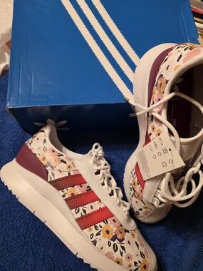 adidas gazelle silver green womens adidas jeremy scott mickey mouse disney hi-top sneakers used – único13